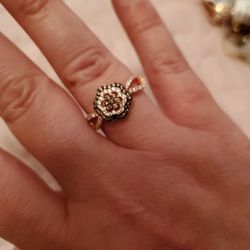 Bella luce diamond stimulant ring