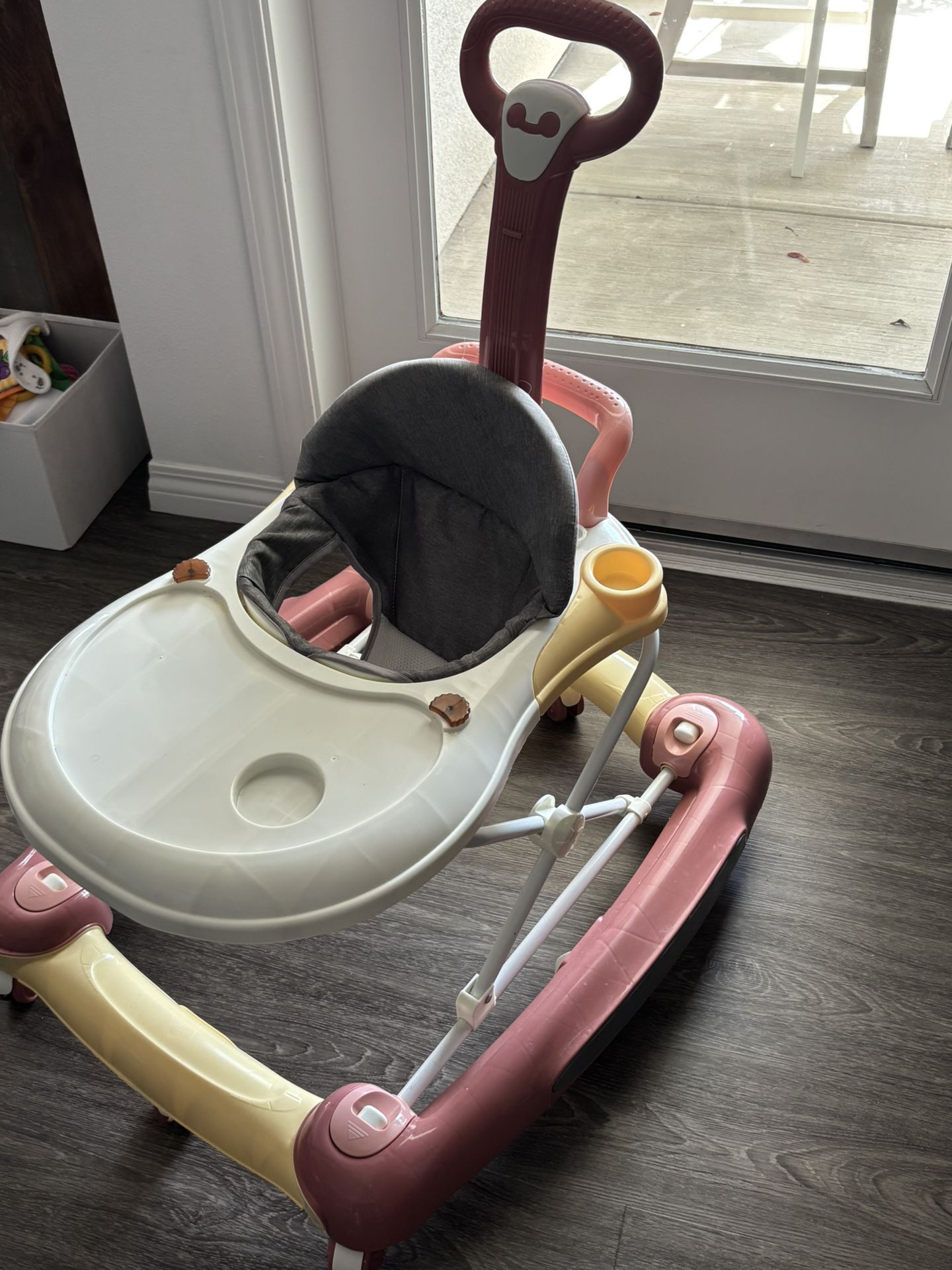 Awesome little baby walker