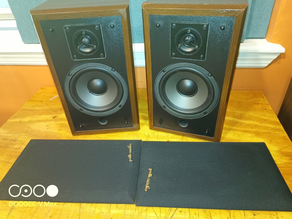 Polk Audio Monitor Series 4 Speakers