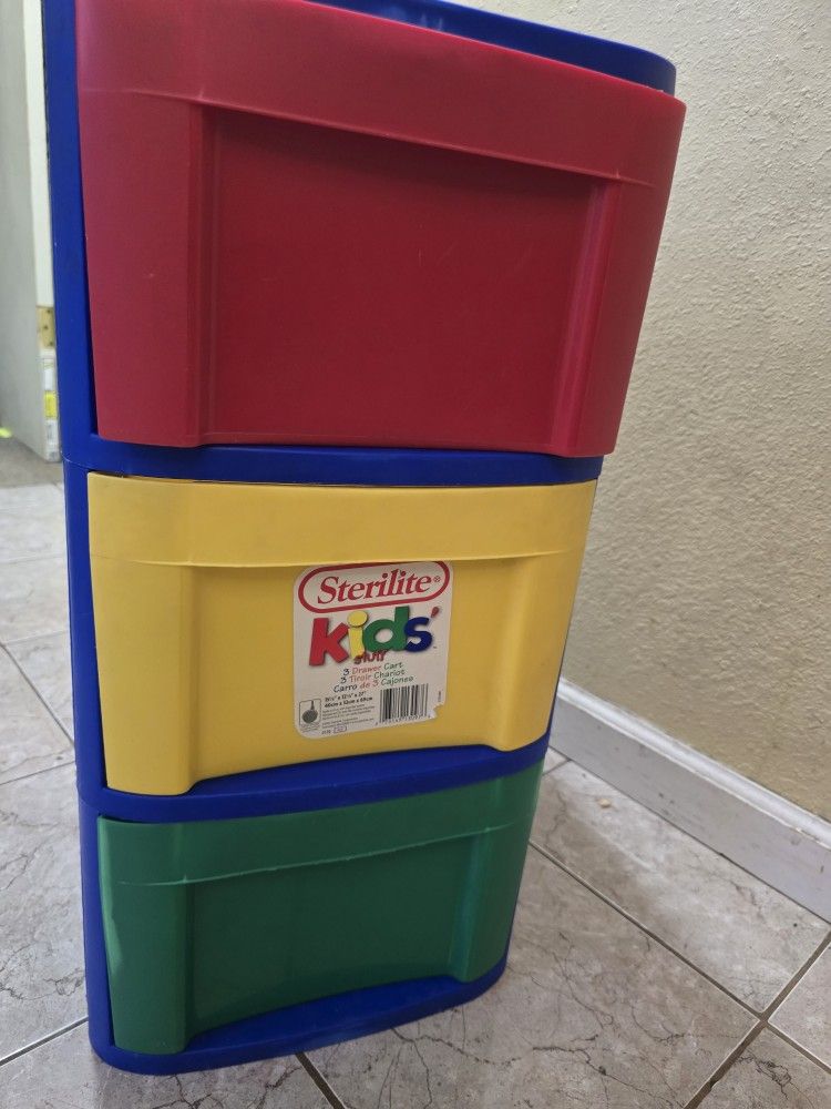 Sterilite Kids 3 Bin Organizer