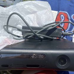 Xbox 360 With Power Plug 