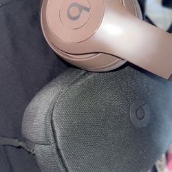 Beats Studio Pro