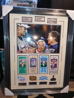 Súper bowl painting valued at $ 4,000 dollars signed by Tom Brady, Robert Kraft And Bill Belichick 2002 2004 2005 2015 (no is free), make an offer