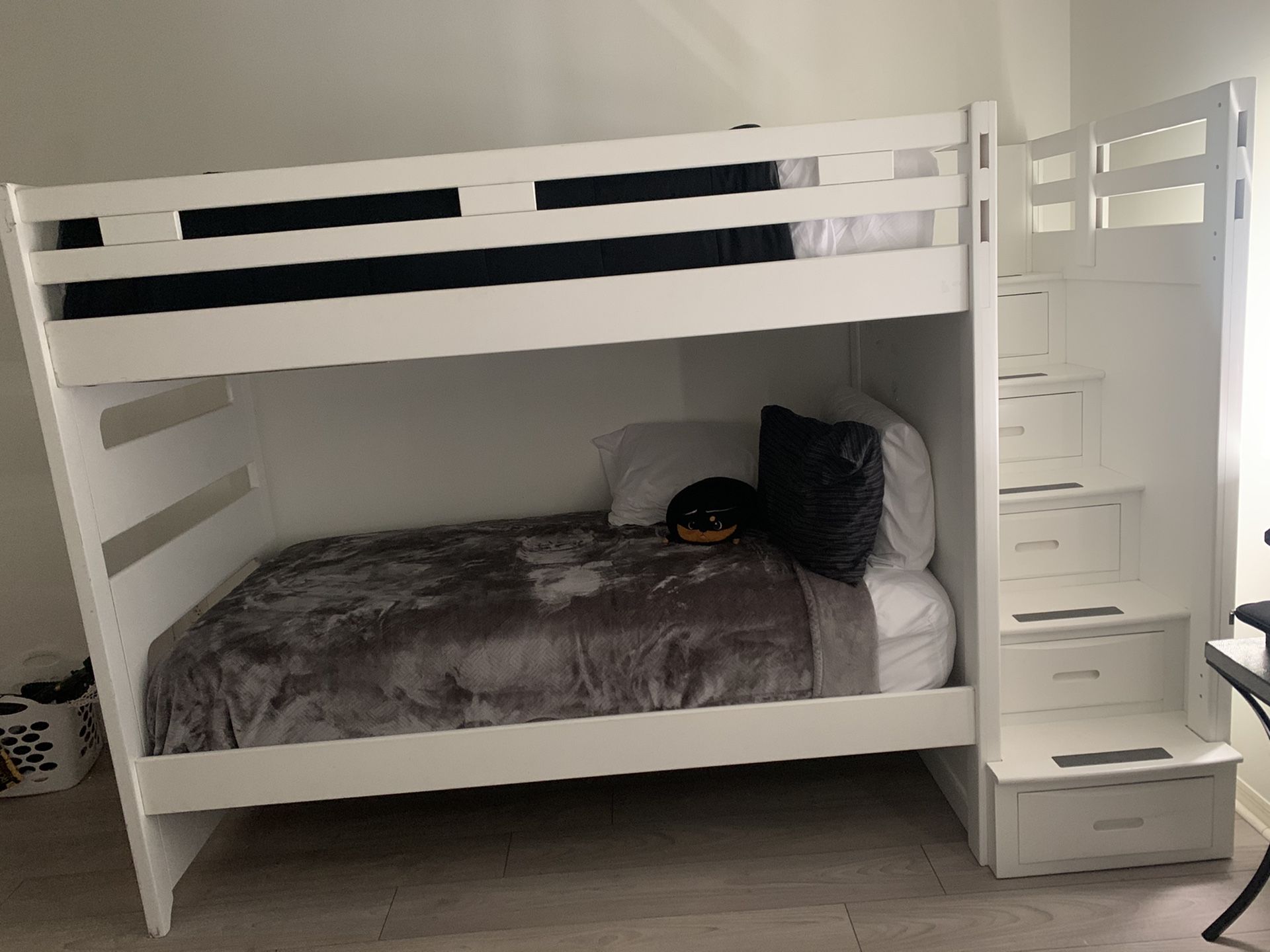 White bunk bed