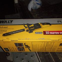@@60V DEWALT 16INCH CHAINSAW@@