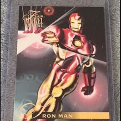 1995 FLAIR Marvel Annual #133 The Iron Legion Iron Man Avengers