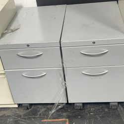 Filing Cabinet Gray Color Good Condition 
