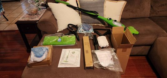 STEAM MOP WITH ACCESSORIES