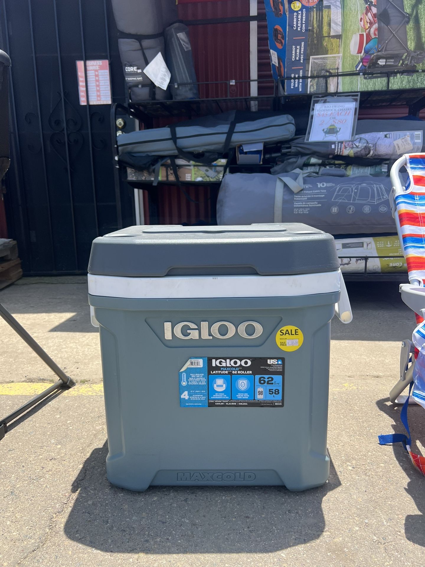 Igloo Rolling 62QT Cooler