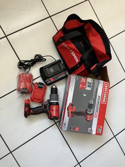 Craftsman Drill 20 Volutes With 2 Lithium Batteries 