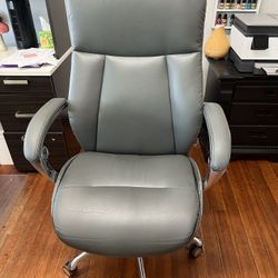 Serta icomfort presidential Office Desk Chair!