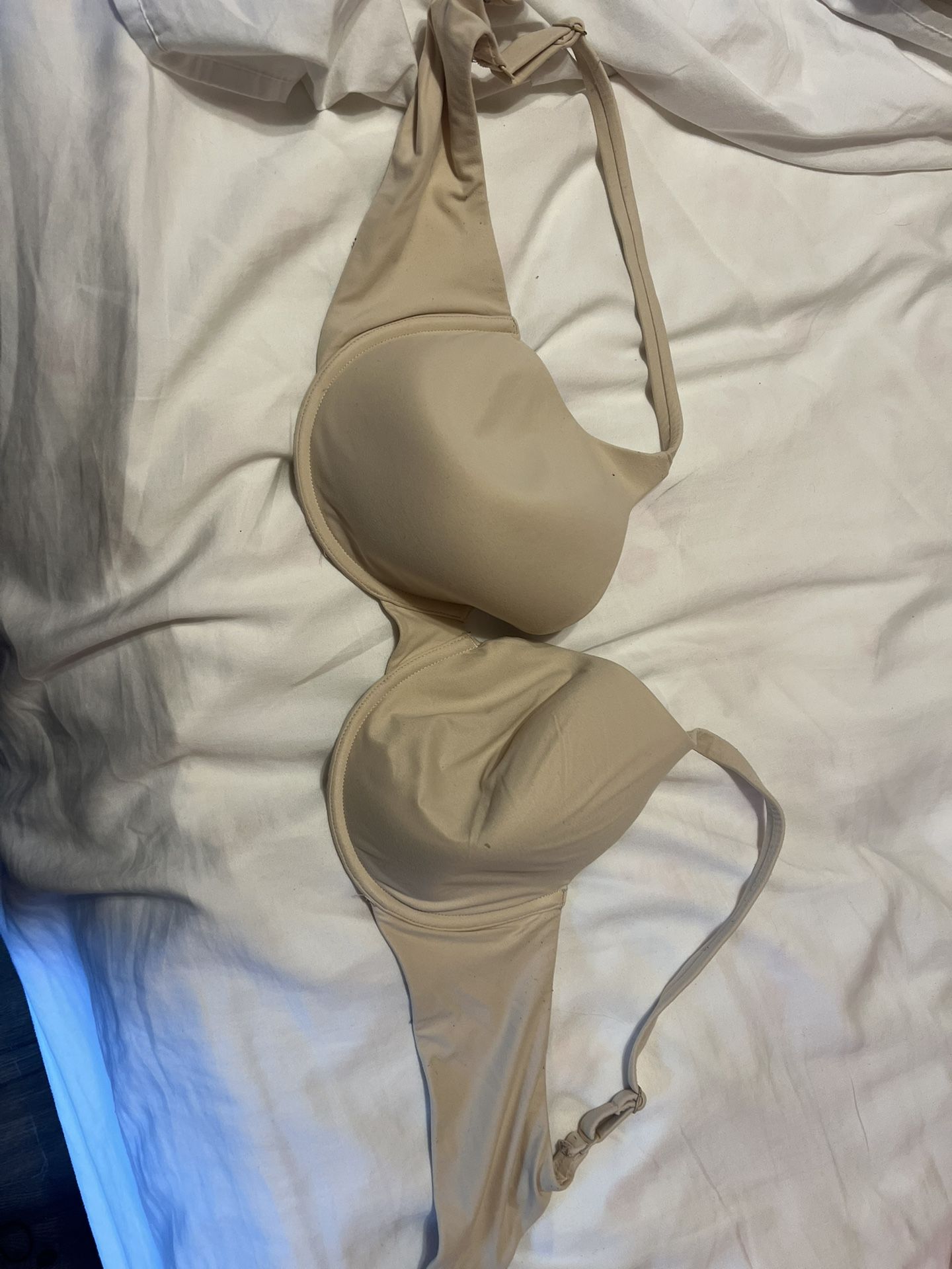 38d Model Skims Bra 38D for Sale in Issaquah, WA - OfferUp