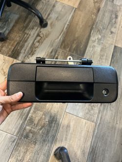 07-13 Toyota Tundra Tailgate Handle, Outside