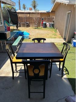 Dining Table with 4 Chairs