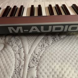 Keyboard/ Controller M-audio 49