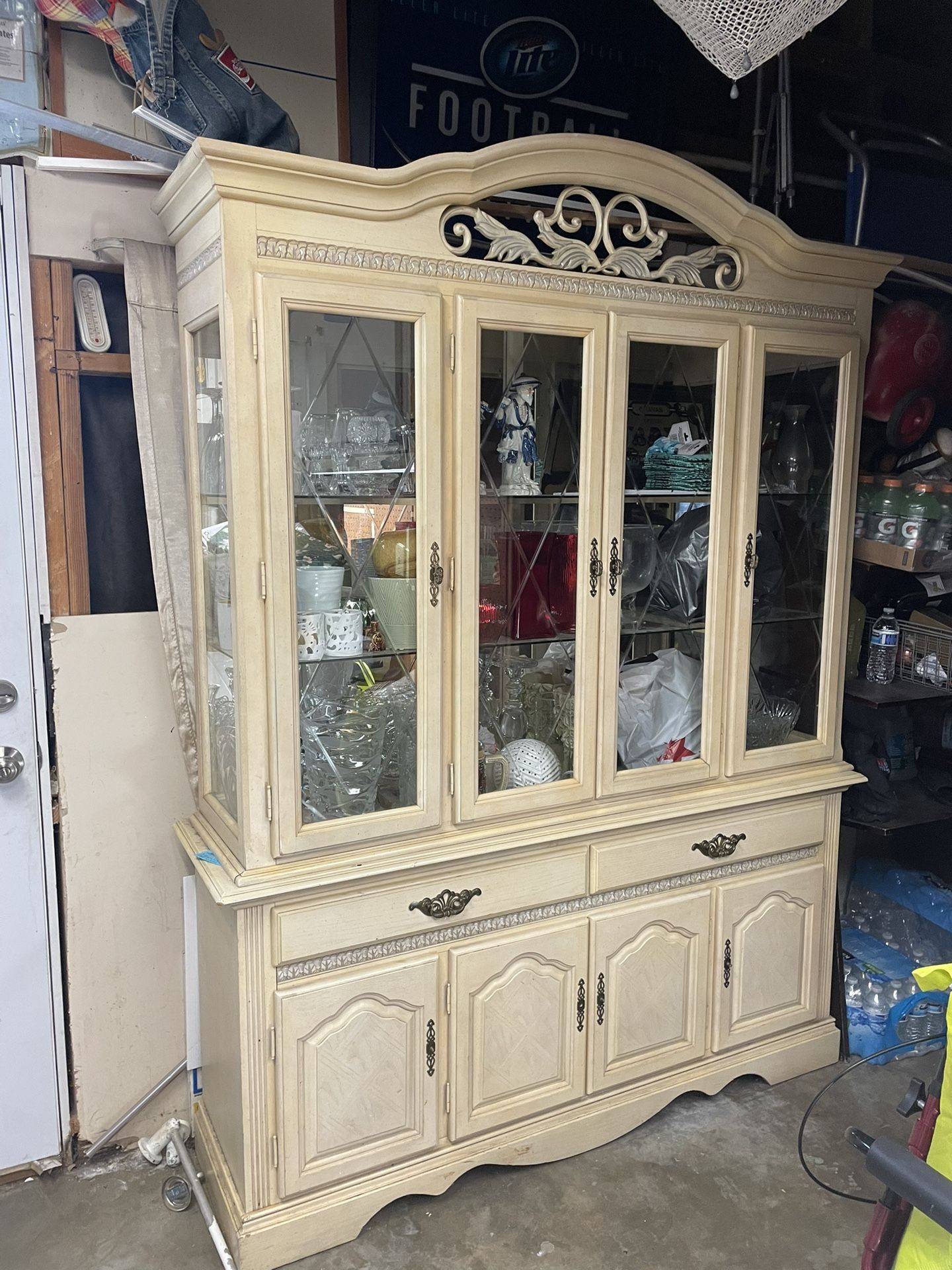 China cabinet