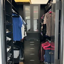 Custom Closets Made Your Way