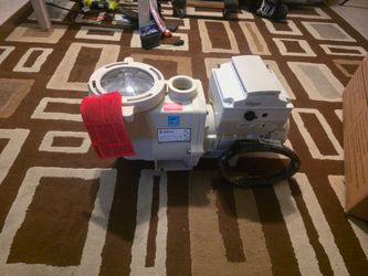 Pentair IntelliFlo VS+SVRS Variable Speed Pool Pump 3HP – NEW IN BOX (011057)