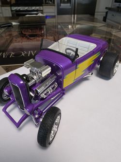 Purple roaster.