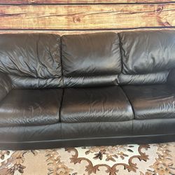 🛋️ Premium Black Leather 3-Seater Sofa — Modern Look & Super Comfortable! 🖤