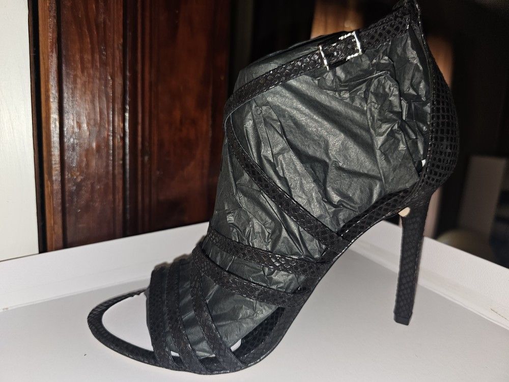 Jessica Simpson Open Toe Heel Never Worn 8.5