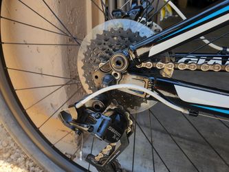 LIKE NEW GIANT Yukon FX Full Suspension Mountain Bike Size Small