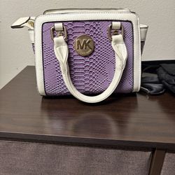 Authentic Michael Kors Purse 