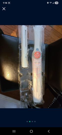 Set Verilux CleanWave and Portable Sanitizing Travel Wand - UV-C Technology - Kills Germs and Bacteria