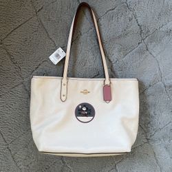 Coach Disney Minnie Mouse purse
