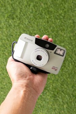 Canon Sure Shot 60 Zoom Film Camera