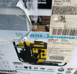 Champion 4000-Watt Digital Hybrid Generator