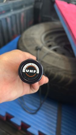 UF WITELESS MIC