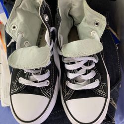 Shoes Sz 1