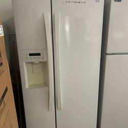 Kenmore Side by Side Refrigerator 