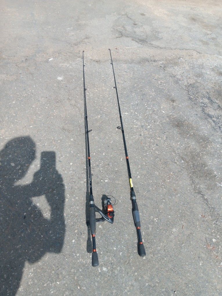 !! 2 Fishing Poles And 1 Reel