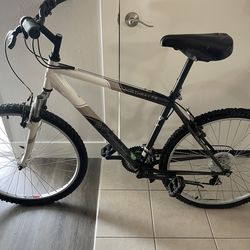 Columbia 18" bike