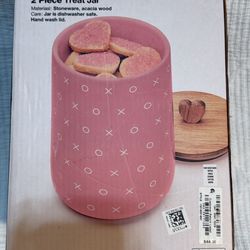Pink Treat Jar With XO’s