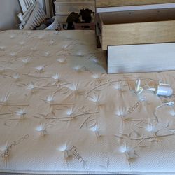 King size mattress set
