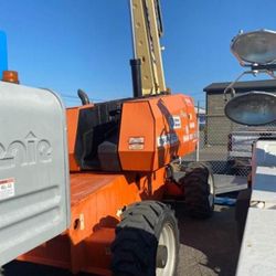 JLG 60’ TELESCOPIC BOOM LIFT