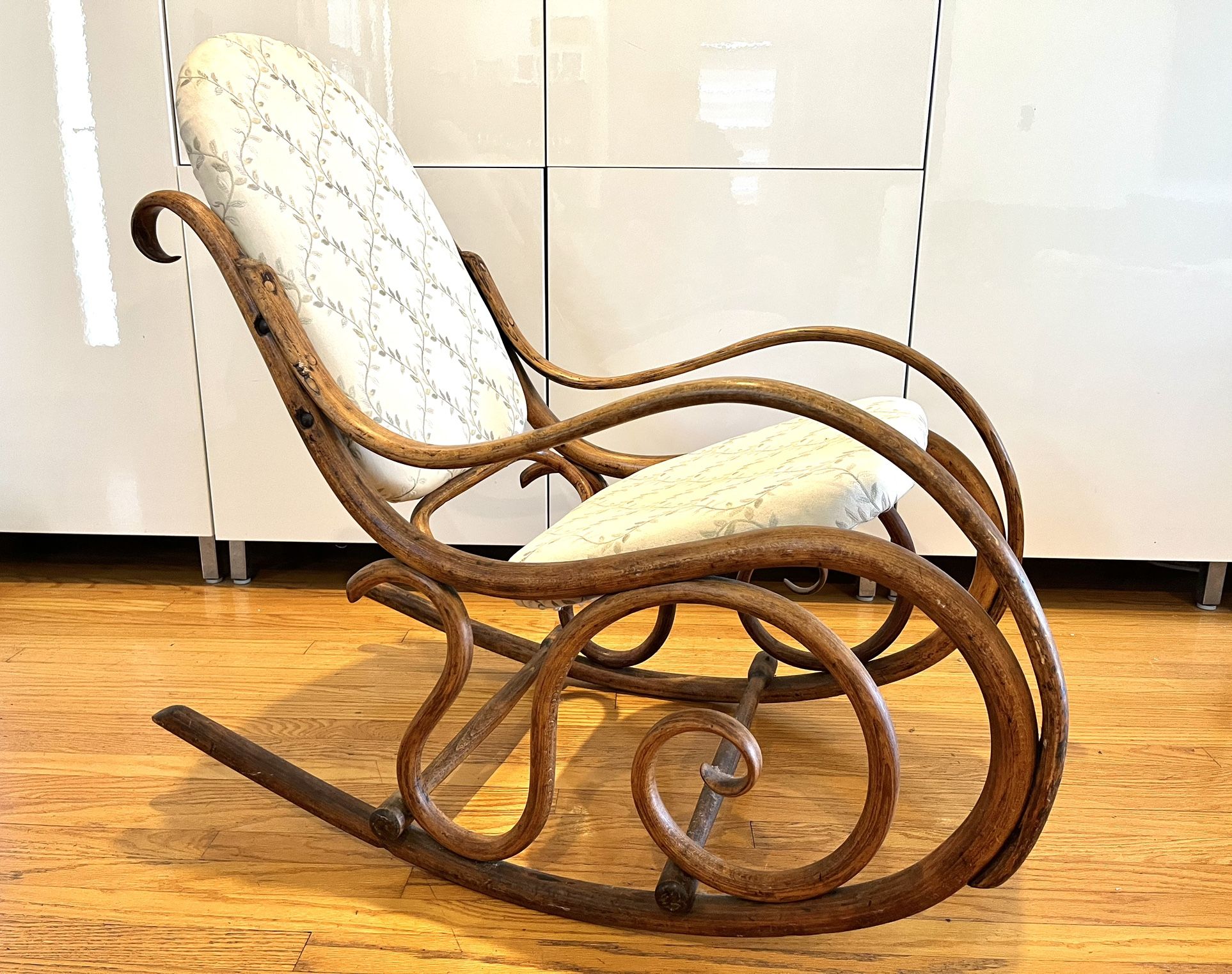 Antique Vintage Thonet Bentwood Mid-Century Rocking Chair