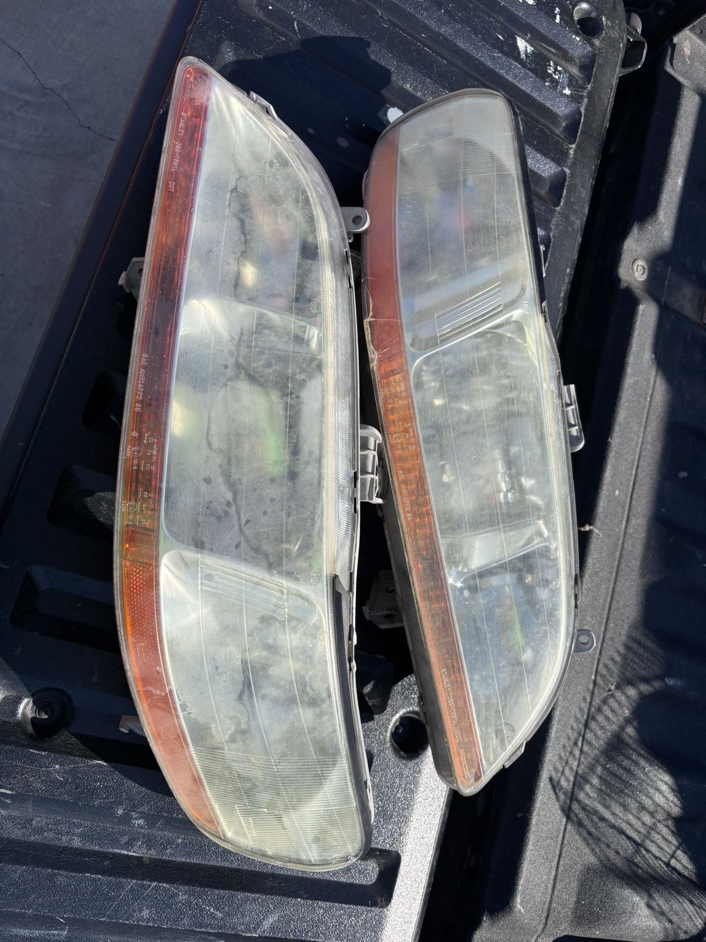2000 Honda Accord Headlights