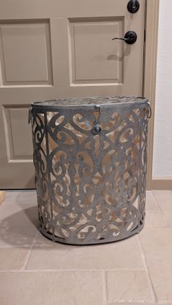 Metal Hamper with Fabric Liner