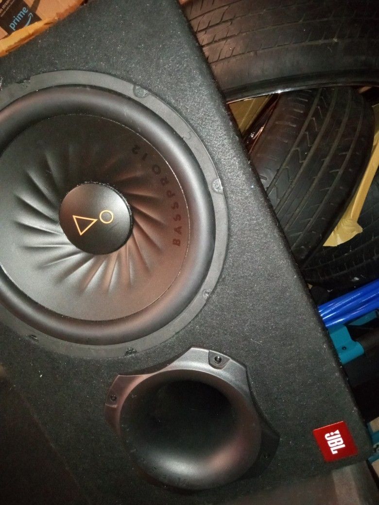 JBL Bass pro 12 With Built In 450 Watt Amp