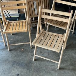 35 Wood Foldable Chairs 