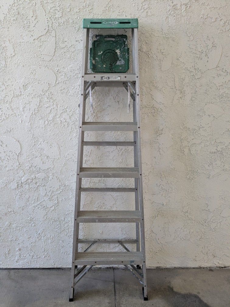Aluminum Ladder