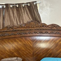 Ashely Cal King Bedroom Set 