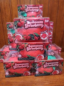 Jumbo Strawberry Squishy 🍓