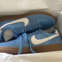 Nike Field General 