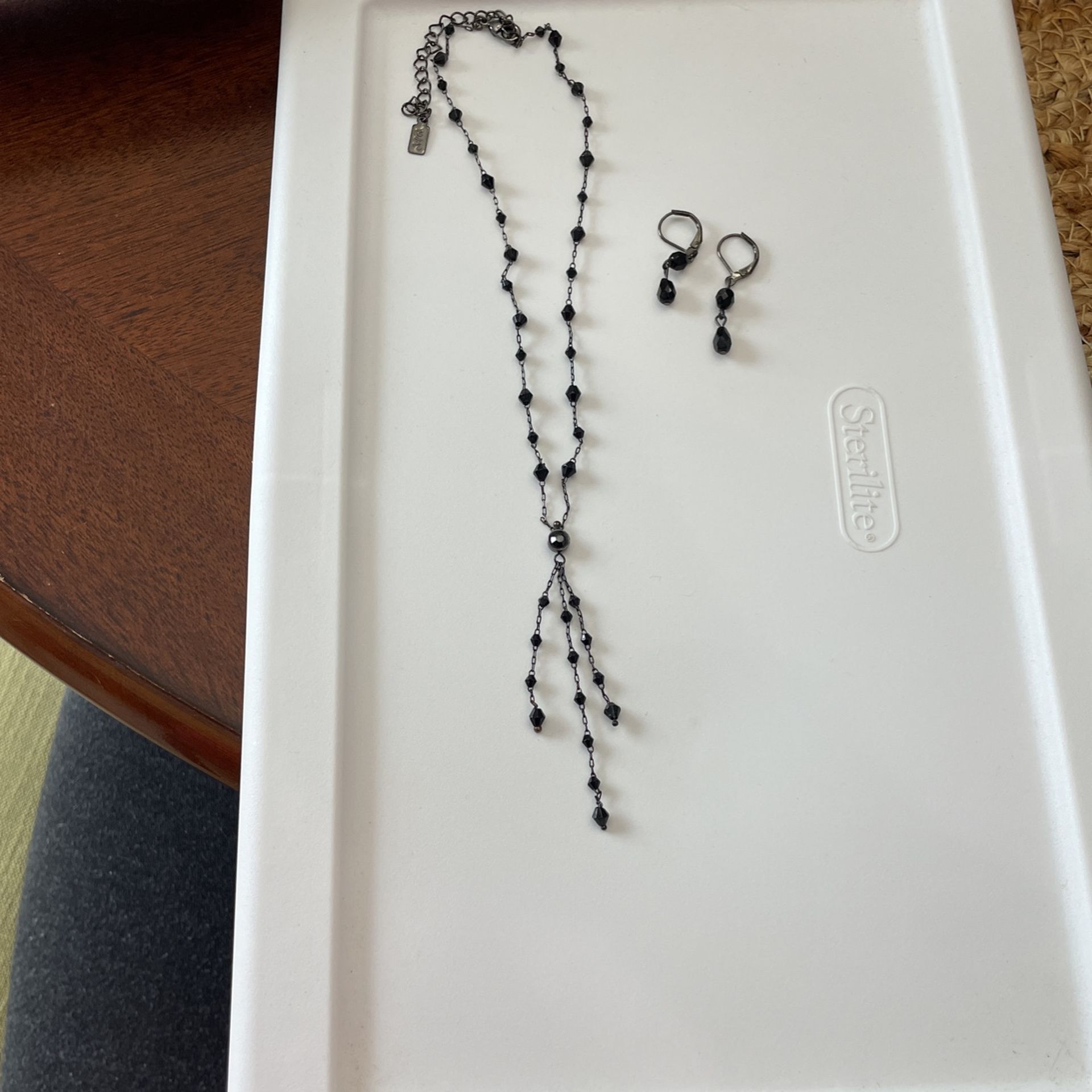 1928 Black Stone Necklace & Earrings Set