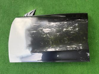 Tesla Model Y Left Driver Side Front Door Puerta Izquierda Delantera Chofer 2020 2021 2022 2023 2024 2025